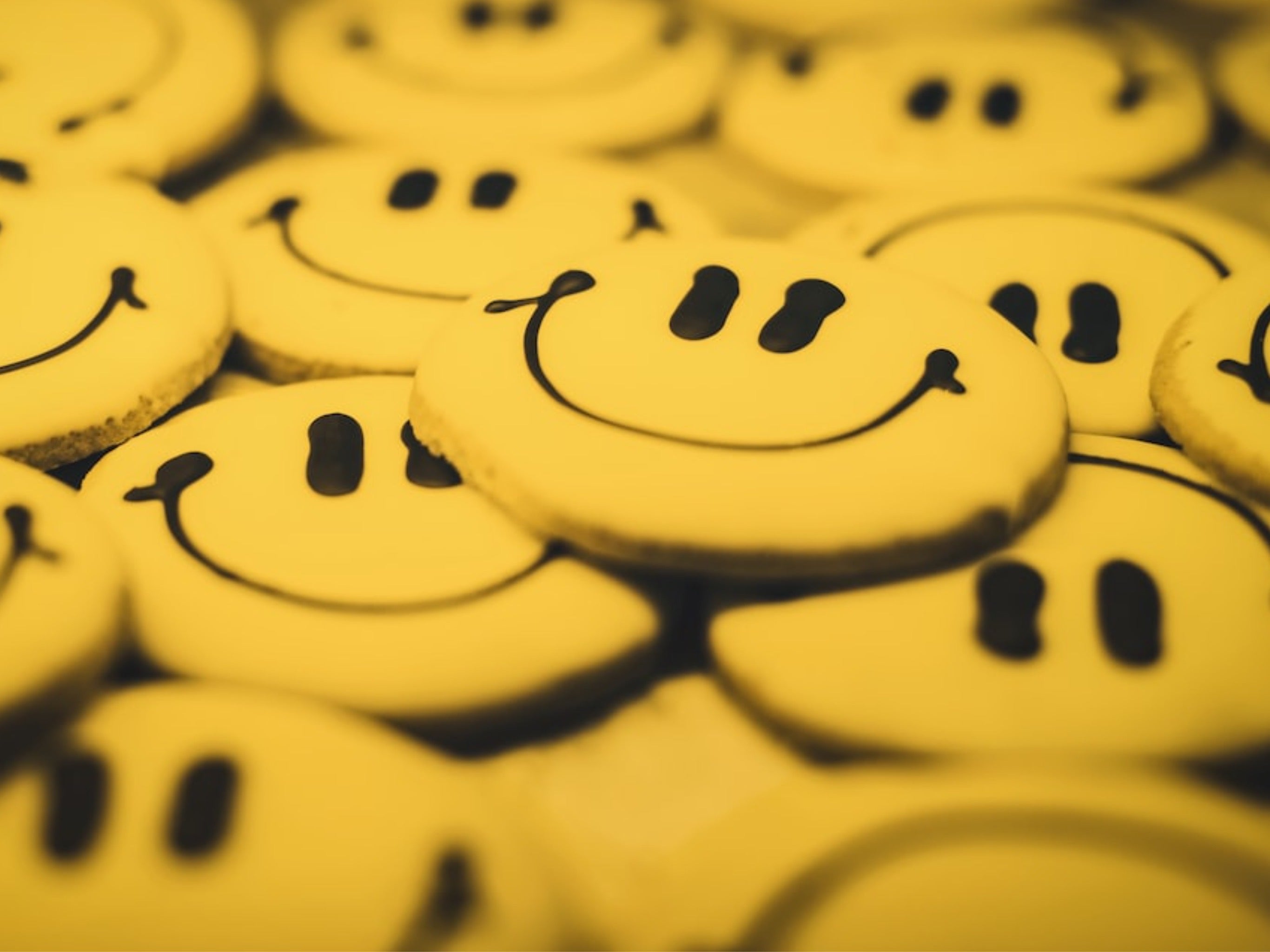 MAKE YOUR BRAIN HAPPY